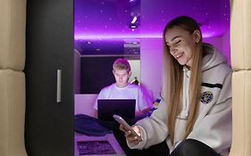 Capsule Hotel Constellation 91